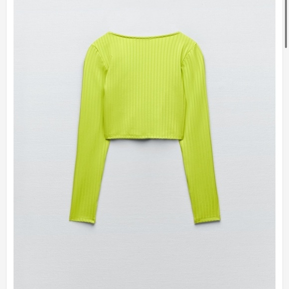 Zara RIB CROP TOP
LIME GREEN​ - Picture 3 of 4